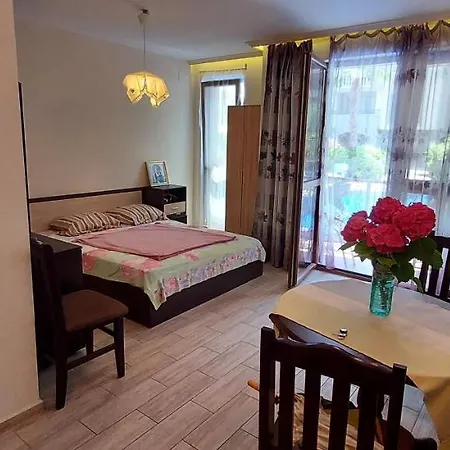 Apartment Большая Студия Для 4-Х Человек С Выходом На Бассейн В Каскадас