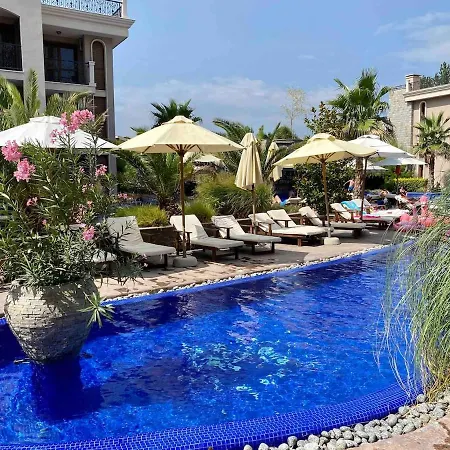 Большая Студия Для 4-Х Человек С Выходом На Бассейн В Каскадас Apartment Sunny Beach